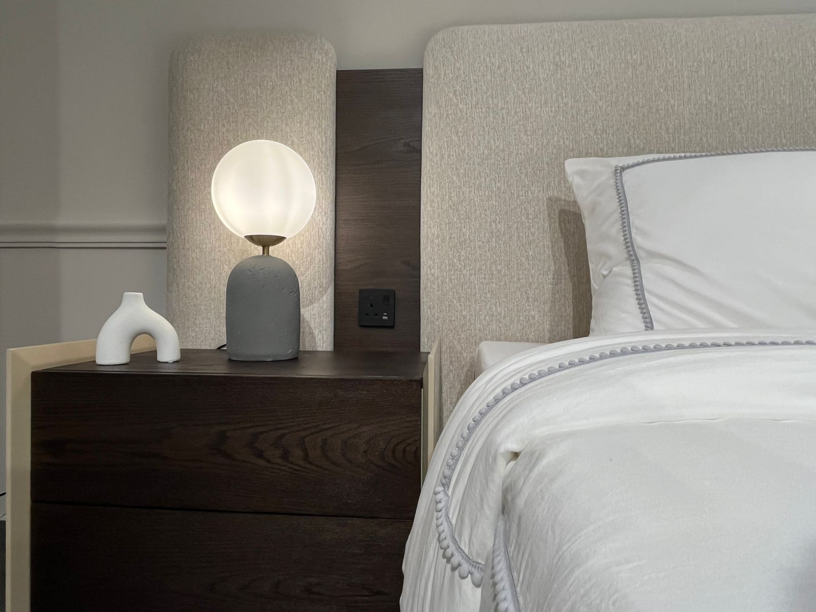 Oster bedroom set 6 pcs